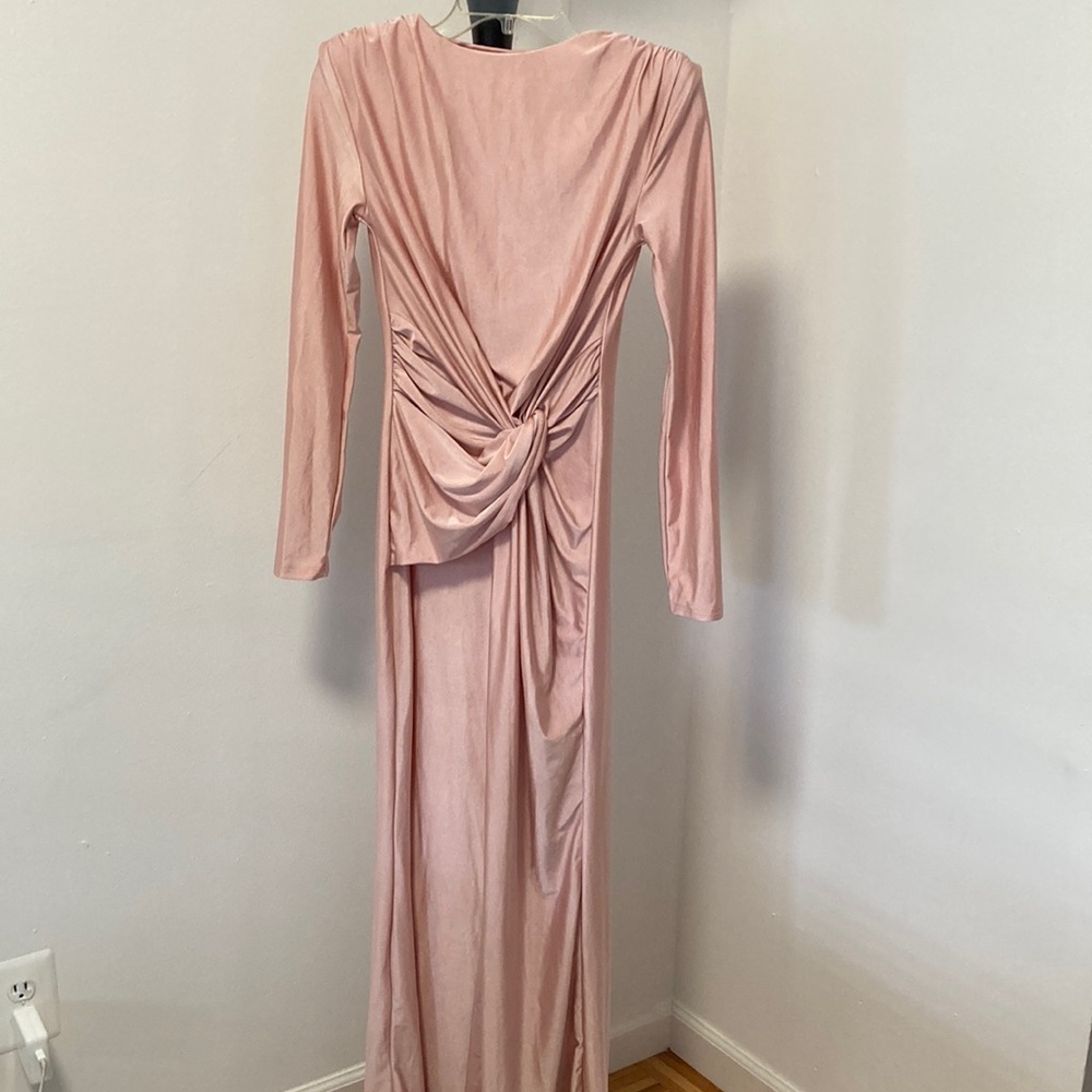 Brand new, Never wore Elegant Pink Long Sleeve Dress